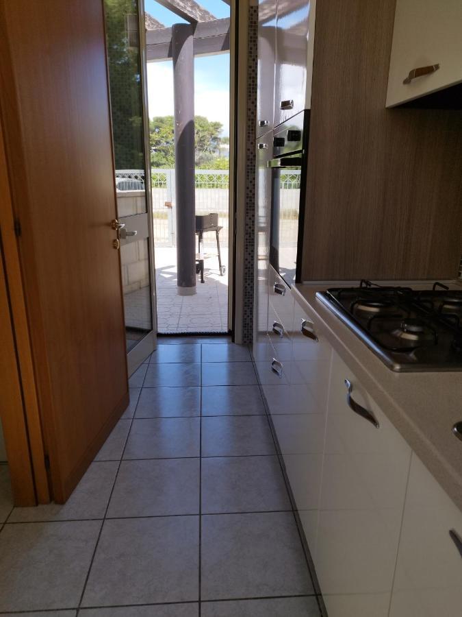 Casa Vacanze Il Sorriso Di Emi Torre Suda Dış mekan fotoğraf