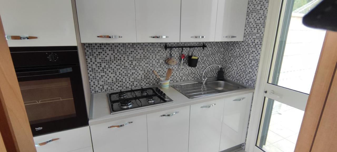 Casa Vacanze Il Sorriso Di Emi Torre Suda Dış mekan fotoğraf
